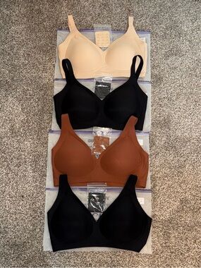 SheCurve Bra Bundle M 4pc Wireless Seamless Push Up Deep V Nude Black Coffee NWT